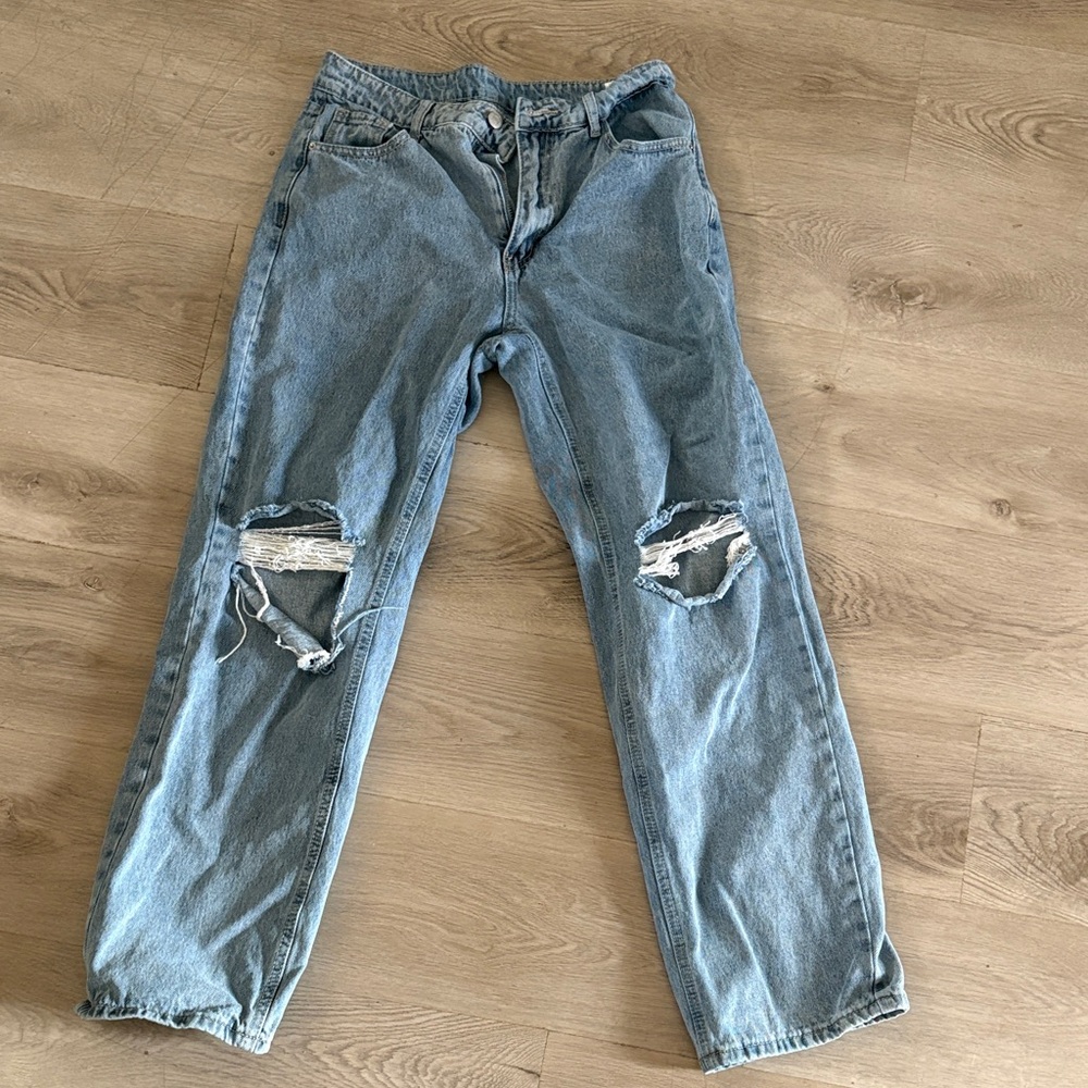 SHEIN Light Blue Ripped Jeans